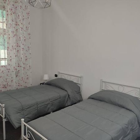 Benny Appartamento 3 Camere Da Letto Ad Uso Esclusivo Genova Aeroporto Zewnętrze zdjęcie